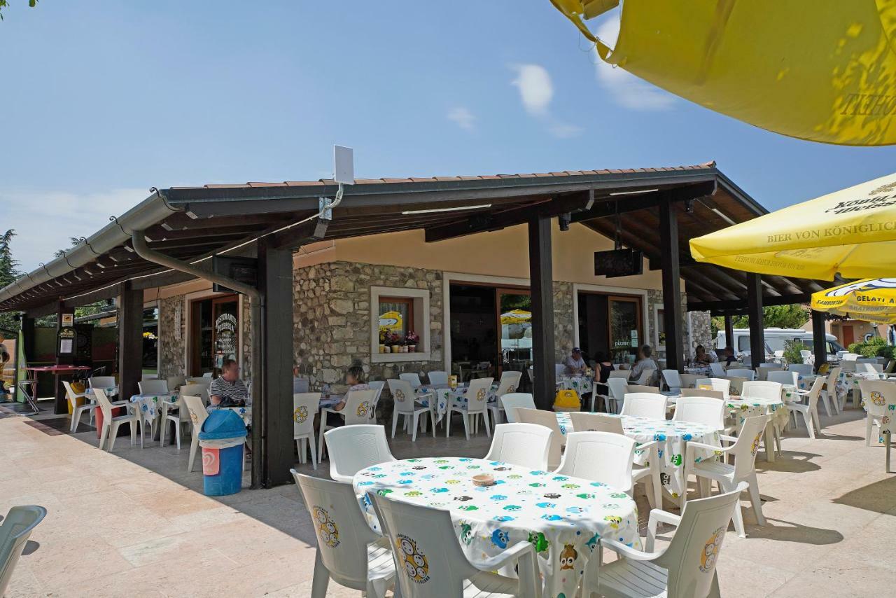 Residence Villaggio Tiglio Sirmione Buitenkant foto